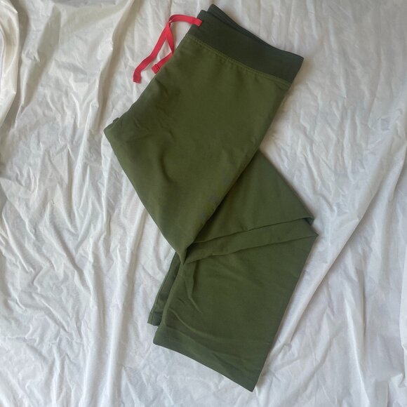 Figs Scrub Pants Olive Green Livingston WM - Picture 3 of 7